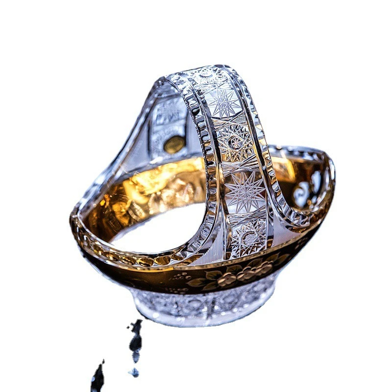 Enamel flower crystal glass fruit basket, fruit plate
Enamel flower crystal glass fruit basket, fruit plate