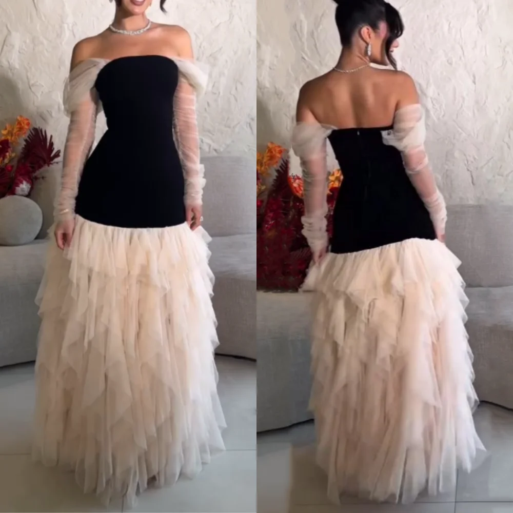 Customized Chiffon Ruffle Tiered Off-the-shoulder A-line Long Dresses Bespoke Occasion Fashion Elegant Prom Party
Customized Chiffon Ruffle Tiered Off-the-shoulder A-line Long Dresses Bespoke Occasion Fashion Elegant Prom Party