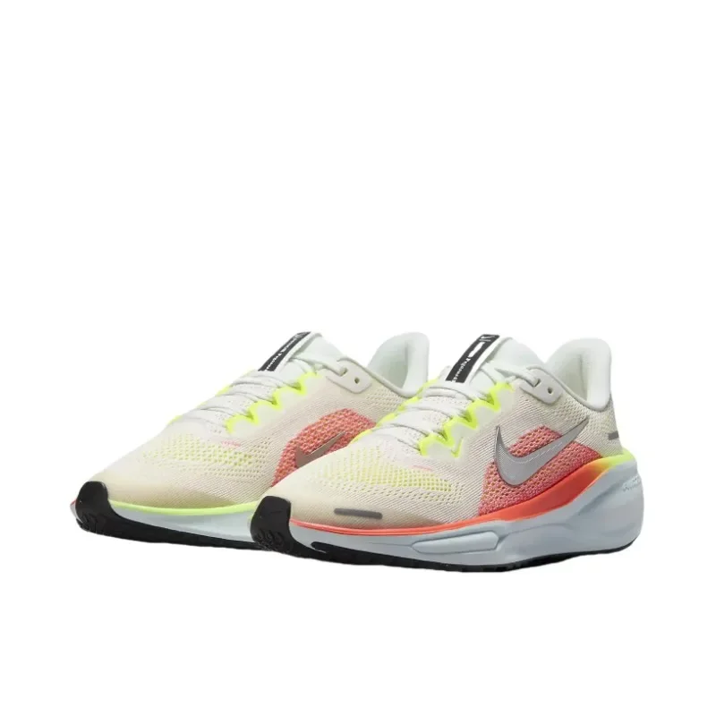 Nike Air Zoom Pegasus 41, женские GS белые, оранжево-желтые легкие амортизирующие повседневные спортивные кроссовки на открытом воздухе FN5041-100
Nike Air Zoom Pegasus 41, женские GS белые, оранжево-желтые легкие амортизирующие повседневные спортивные кроссовки на открытом воздухе FN5041-100