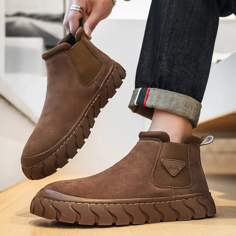 Осень 2023, винтажная мужская замшевая повседневная обувь, дизайнерская обувь с высоким берцем на платформе, мужские удобные оригинальные кроссовки без шнуровки для мужчин
Осень 2023, винтажная мужская замшевая повседневная обувь, дизайнерская обувь с высоким берцем на платформе, мужские удобные оригинальные кроссовки без шнуровки для мужчин