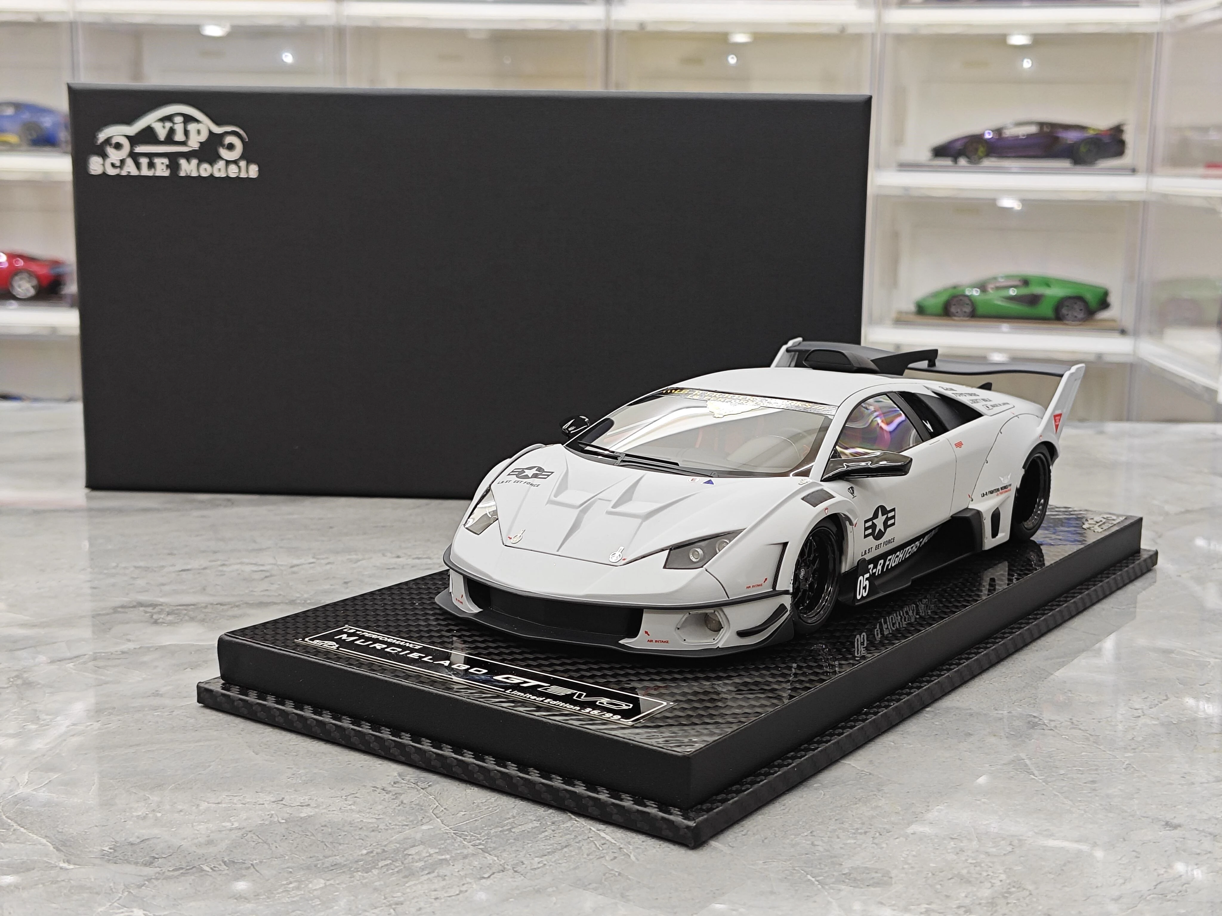 VIP MODEL 1:18 Murcielago GT EVO Diecast Model Car Resin Limited edition New product
VIP MODEL 1:18 Murcielago GT EVO Diecast Model Car Resin Limited edition New product