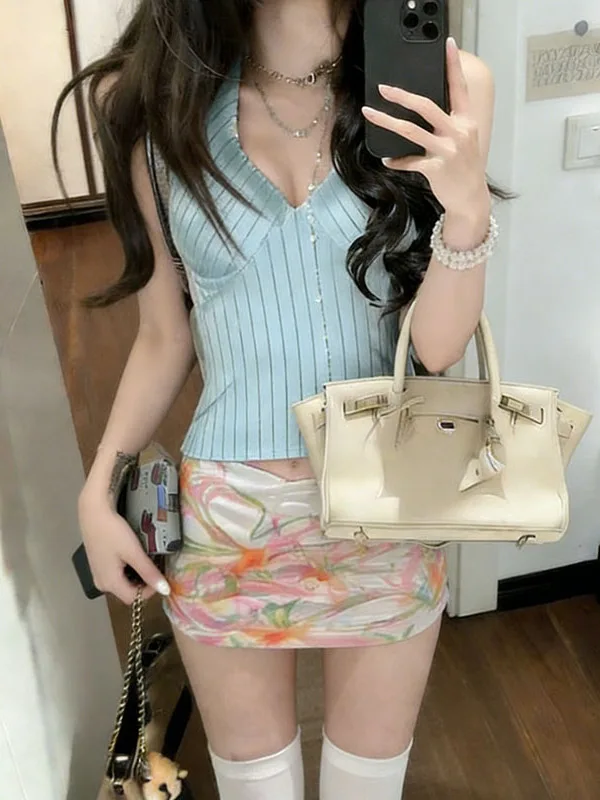 Korean Striped Ne Hanging Vest Printed ort Skirt Two-Piece Set Women Summer Ele Design High-End Slimming Ensemble
Korean Striped Ne Hanging Vest Printed ort Skirt Two-Piece Set Women Summer Ele Design High-End Slimming Ensemble