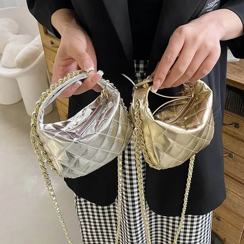 Female Shoulder Bag Fashion Handbag Women's Crossbody Laser Small Square Bag High Quality Chain Bag Tote Bags for Women
Female Shoulder Bag Fashion Handbag Women's Crossbody Laser Small Square Bag High Quality Chain Bag Tote Bags for Women