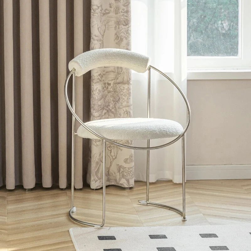 Creative Restaurant Dining Chairs Lounge Nordic Nail Minimalist Events Dining Chairs Makeup Lounge Modern Sillas Home Furniture
Creative Restaurant Dining Chairs Lounge Nordic Nail Minimalist Events Dining Chairs Makeup Lounge Modern Sillas Home Furniture