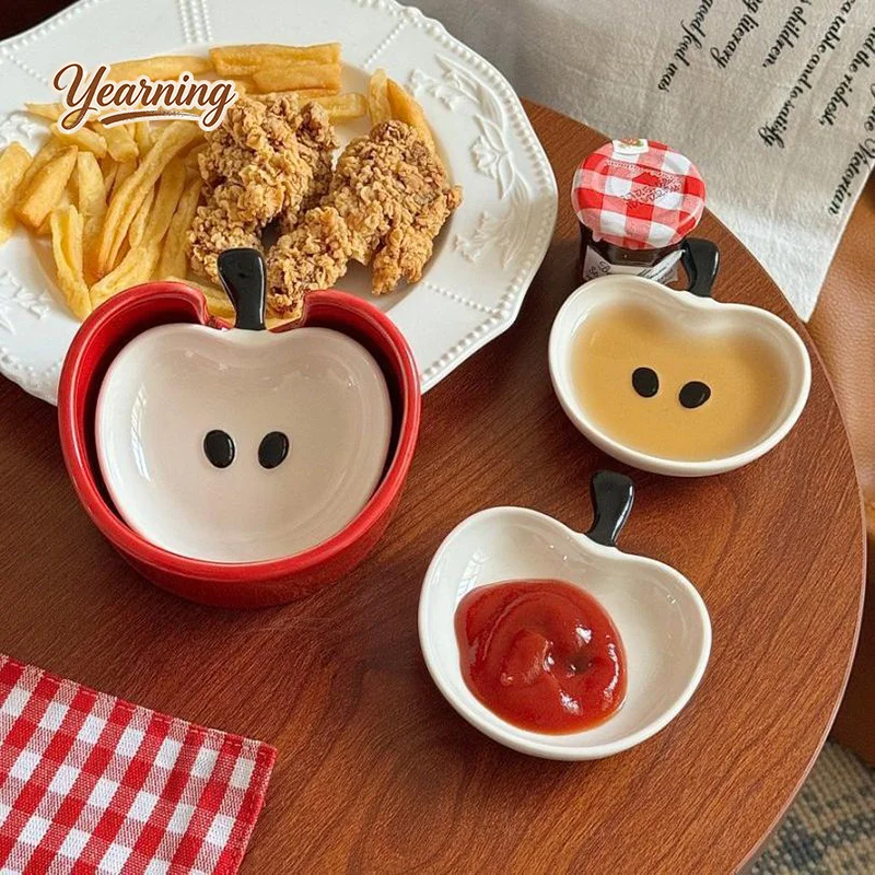 High Value Tableware Small Apple Creative Cute Apple Ceramic Sauce Dish for Hot Pot Soy Sauce Seasoning Snack
High Value Tableware Small Apple Creative Cute Apple Ceramic Sauce Dish for Hot Pot Soy Sauce Seasoning Snack