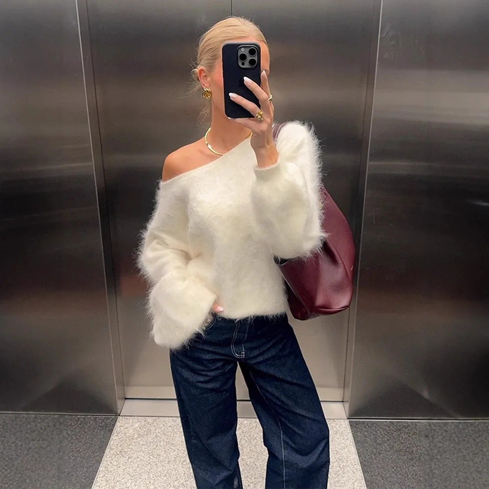 Off Shoulder Mohair Blend Knit Sweater Asymmetric Slant Neck Lantern Long Sleeve Loose Plush Women Casual Pullover Top 20260602
Off Shoulder Mohair Blend Knit Sweater Asymmetric Slant Neck Lantern Long Sleeve Loose Plush Women Casual Pullover Top 20260602