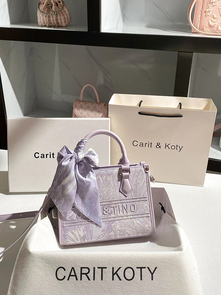 Popular and Luxury Tote Bag with Delicate Embroidery and Scarves Women's Elegant and Versatile with Purple Handbag for Party
Popular and Luxury Tote Bag with Delicate Embroidery and Scarves Women's Elegant and Versatile with Purple Handbag for Party