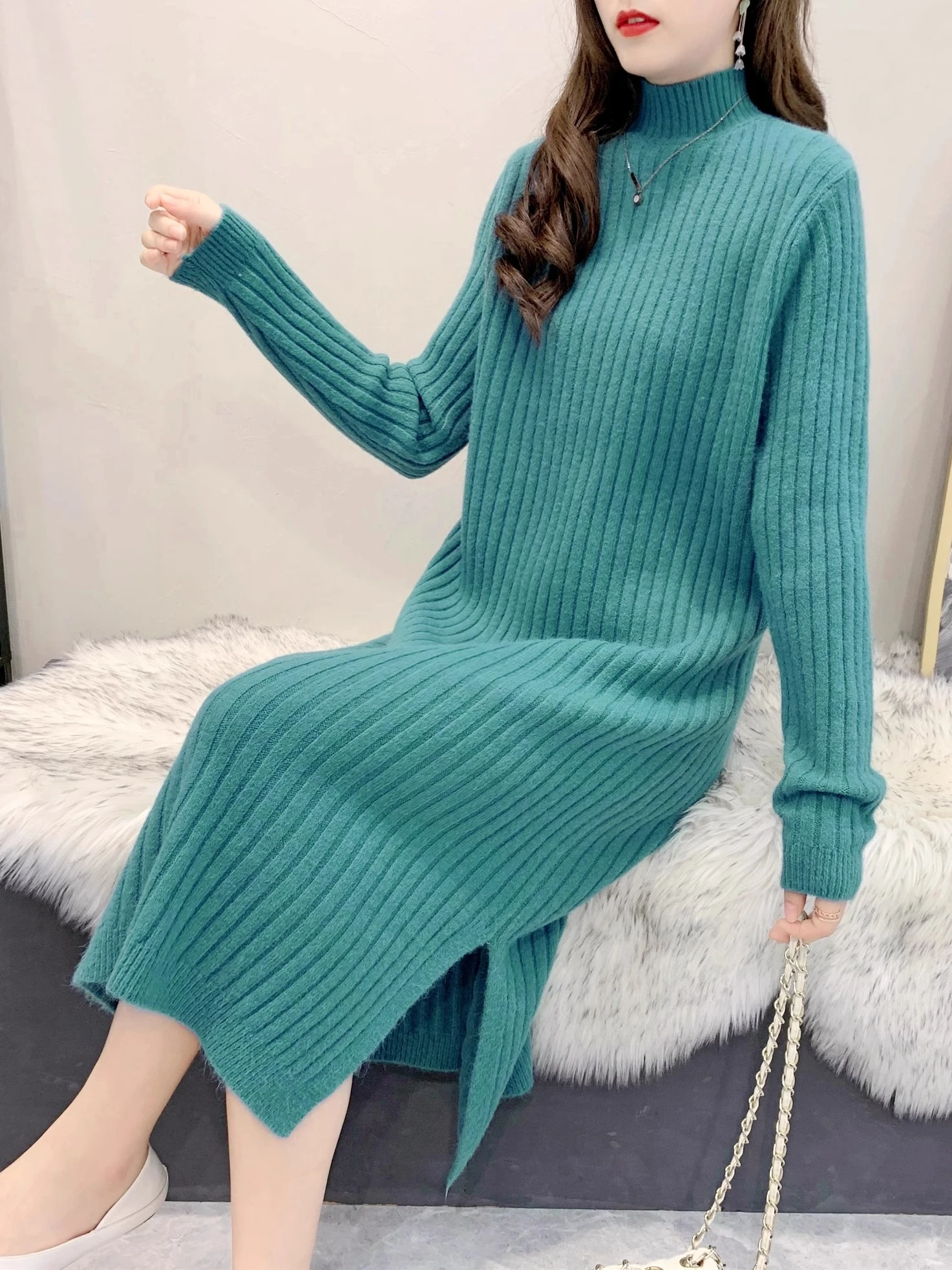 Осень-зима Thiened вязаный свитер женский свободный миди длиной до колена свитер с высоким воротником Dr Split Design
Осень-зима Thiened вязаный свитер женский свободный миди длиной до колена свитер с высоким воротником Dr Split Design