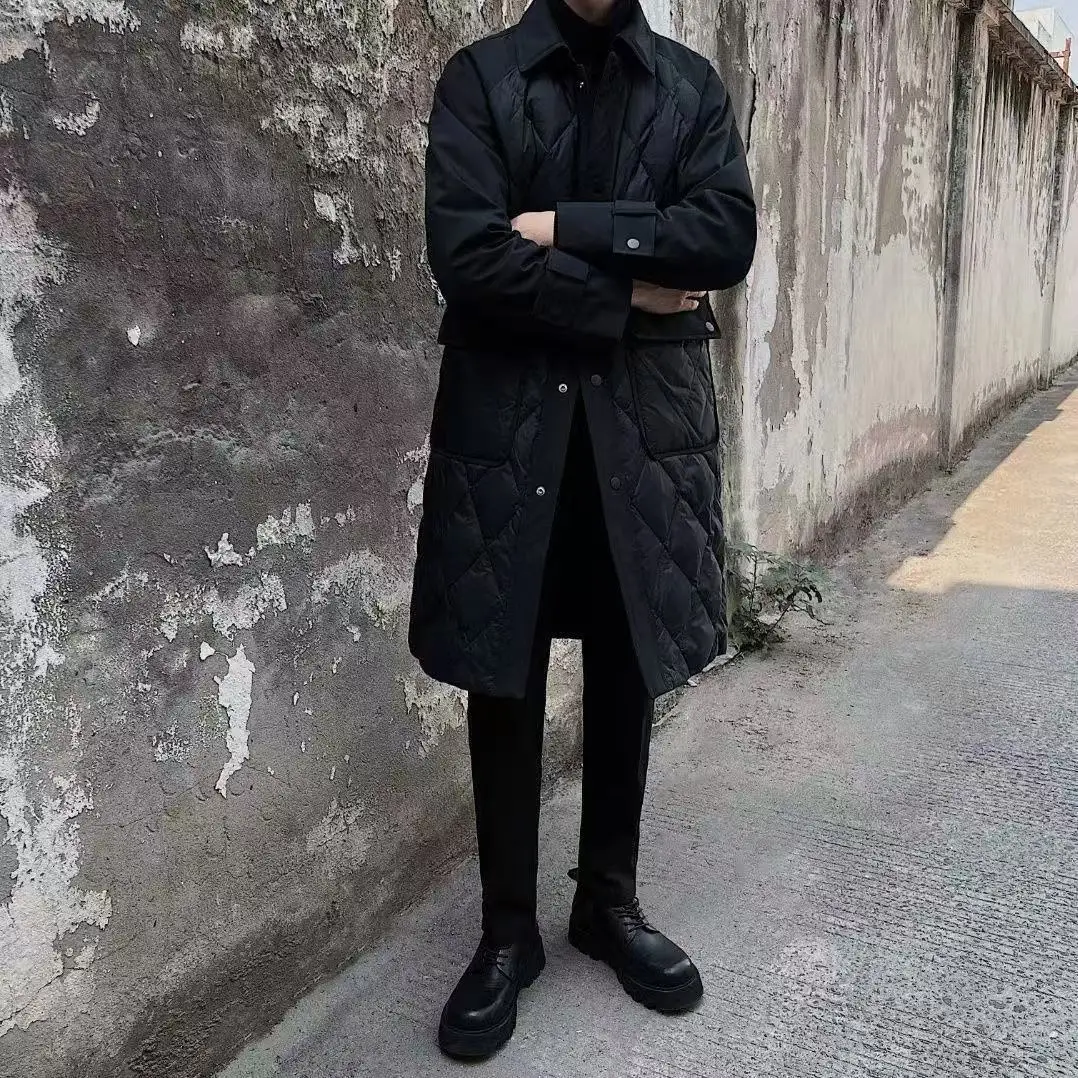 2026 new European Station Fashion Brand Long Lapel Down Jacket Winter New Leather Patchwork High-end Men's Coat Jacket
2026 new European Station Fashion Brand Long Lapel Down Jacket Winter New Leather Patchwork High-end Men's Coat Jacket