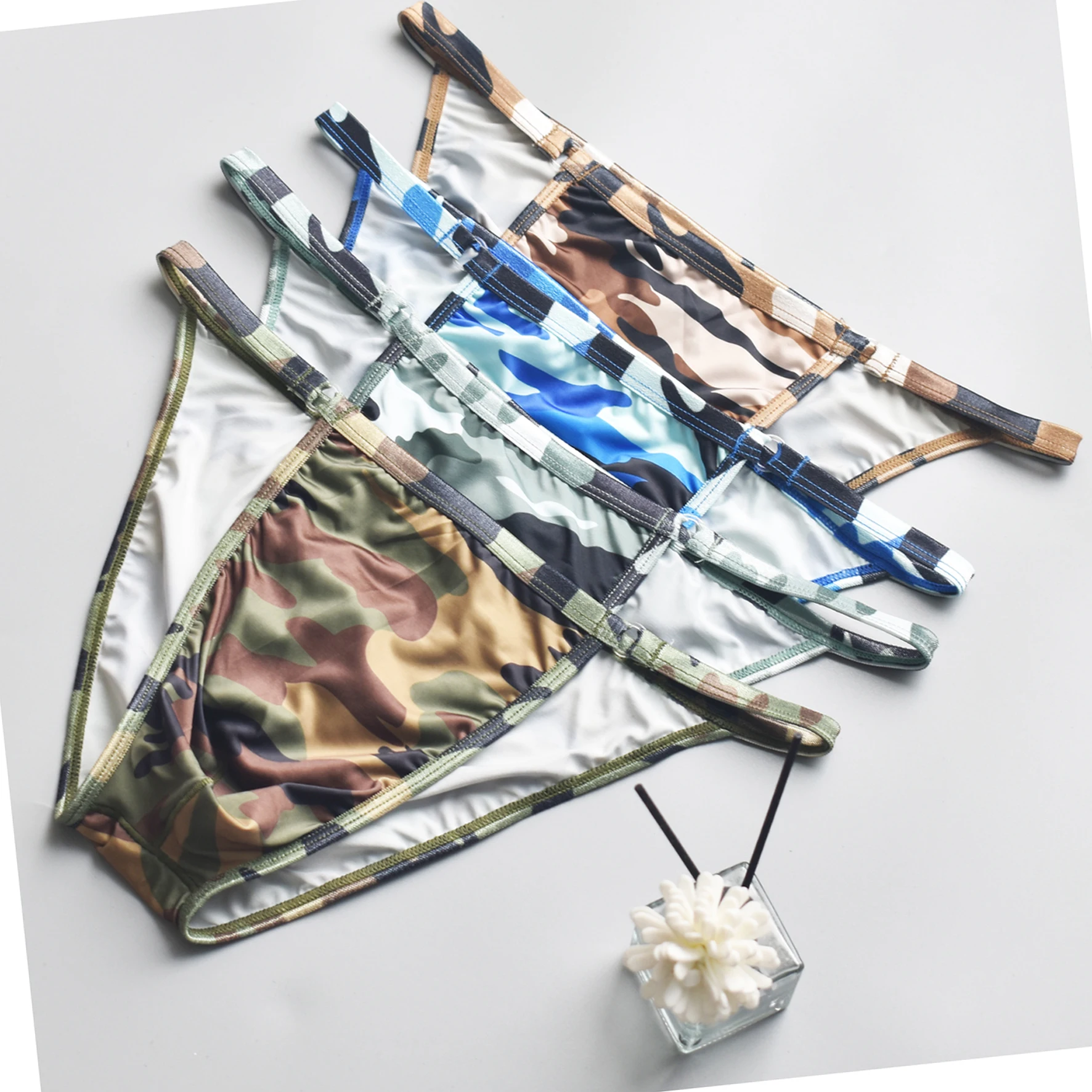 4-piece camouflage men's underwear low waist quick drying breathable sexy men's sports triangle pants men's half hip underwear
4-piece camouflage men's underwear low waist quick drying breathable sexy men's sports triangle pants men's half hip underwear