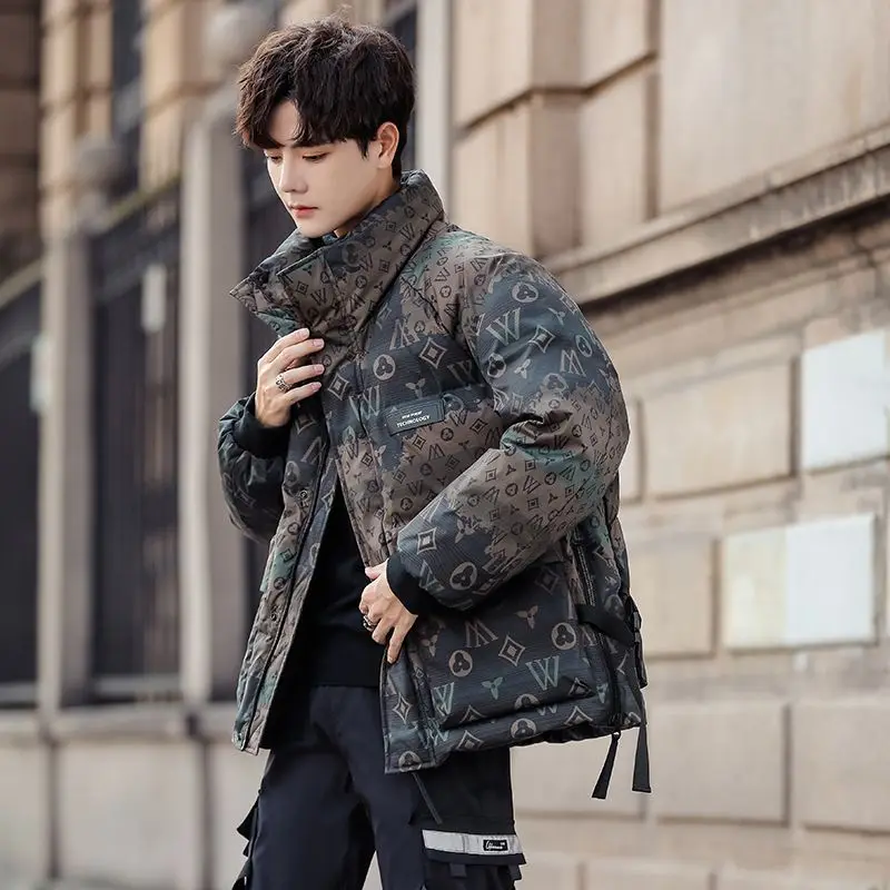 Stand up collar men's winter letter embossed workwear windproof warm down jacket thickened loose fashion versatile jacket trendy
Stand up collar men's winter letter embossed workwear windproof warm down jacket thickened loose fashion versatile jacket trendy