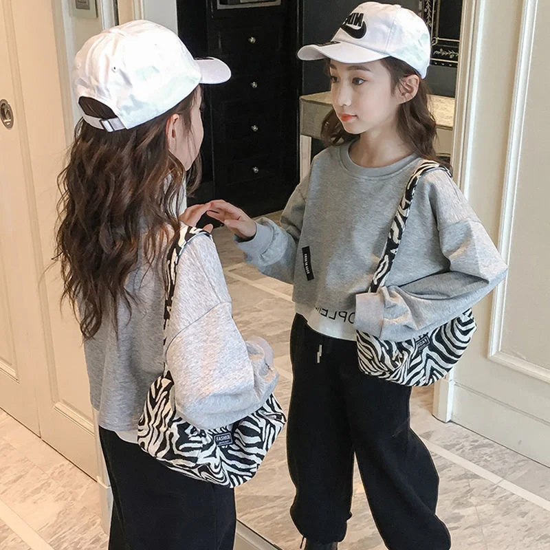 Girls Suit Sweatshirts +Pants Cotton 2Pcs/Sets 2022 Sweet Spring Autumn Thicken High Quality Sports Sets Kid Baby Children Cloth
Girls Suit Sweatshirts +Pants Cotton 2Pcs/Sets 2022 Sweet Spring Autumn Thicken High Quality Sports Sets Kid Baby Children Cloth