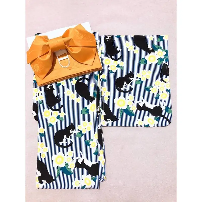 Юката для женщин — традиционное кимоно с дизайном фестиваля фейерверков, элегантный дизайн кошки для путешествий
Юката для женщин — традиционное кимоно с дизайном фестиваля фейерверков, элегантный дизайн кошки для путешествий