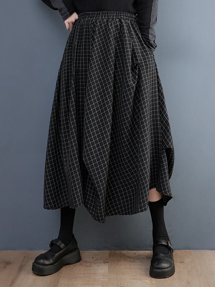 Black Plaid Vintage High Waist Pleated Skirt Women New Plus Size Loose Casual Long Skirts Fashion Clothing Spring Summer 2024
Black Plaid Vintage High Waist Pleated Skirt Women New Plus Size Loose Casual Long Skirts Fashion Clothing Spring Summer 2024