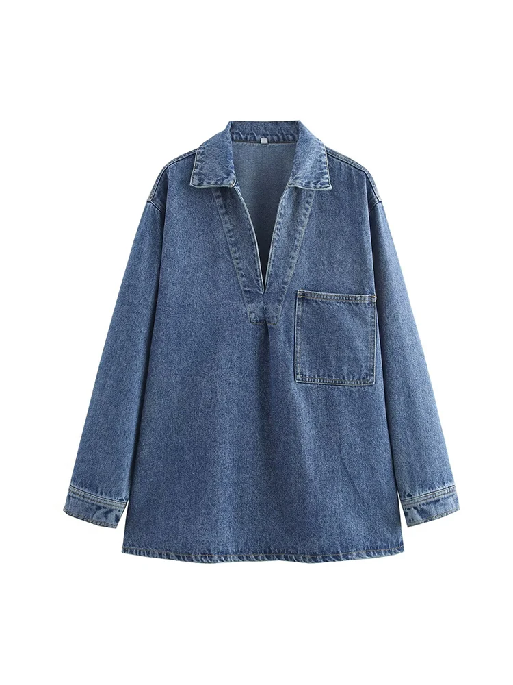 Autumn and winter new arrivals women's clothing contrast stitching decoration POLO collar long sleeve patch pocket denim shirt
Autumn and winter new arrivals women's clothing contrast stitching decoration POLO collar long sleeve patch pocket denim shirt