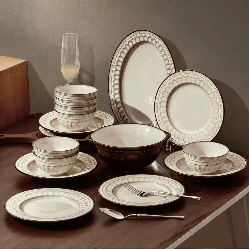 Nordic Modern Dinner Set Plates Unique Aesthetic Elegant Luxury Dinner Set Ceramic Bowl Christmas Bajilla Ceramica Dinnerware
Nordic Modern Dinner Set Plates Unique Aesthetic Elegant Luxury Dinner Set Ceramic Bowl Christmas Bajilla Ceramica Dinnerware