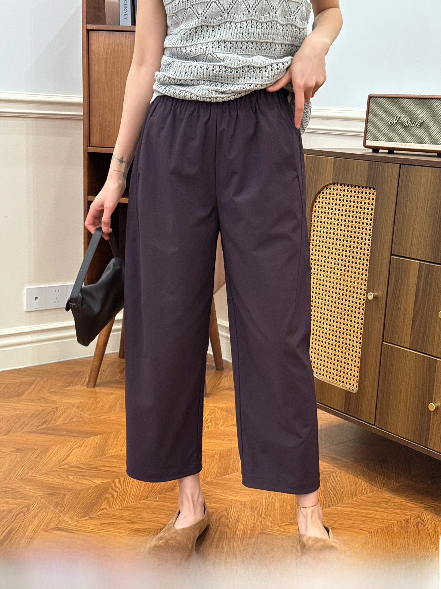 Life Elastic Waist Straight Leg Nine-Piece Pants Women's Style 2026 Summer New Balloon Pants Casual Comfortable
Life Elastic Waist Straight Leg Nine-Piece Pants Women's Style 2026 Summer New Balloon Pants Casual Comfortable