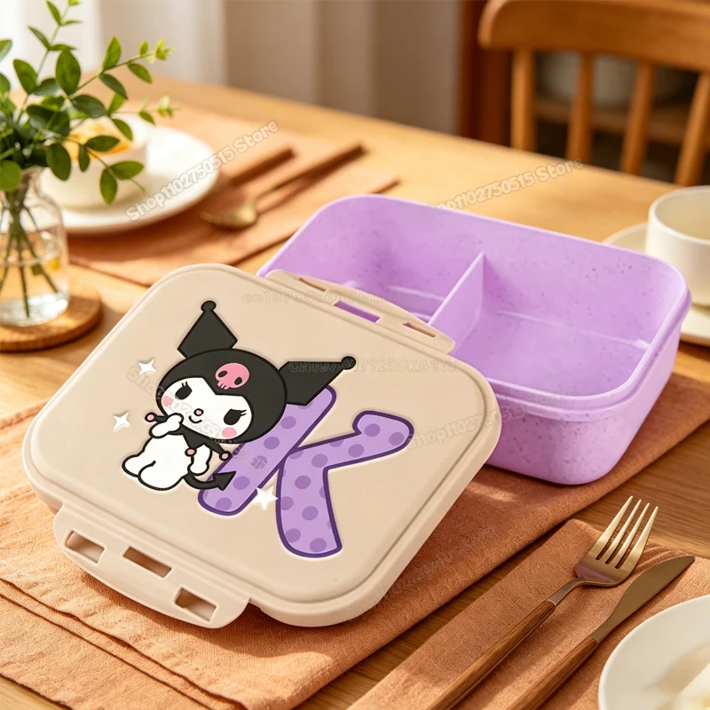 Ланч-бокс Kawaii Kuromi с буквами A-Z, милые мультяшные контейнеры для бенто для студентов с вилкой и ложкой, портативный контейнер для еды и фруктов для пикника на открытом воздухе
Ланч-бокс Kawaii Kuromi с буквами A-Z, милые мультяшные контейнеры для бенто для студентов с вилкой и ложкой, портативный контейнер для еды и фруктов для пикника на открытом воздухе