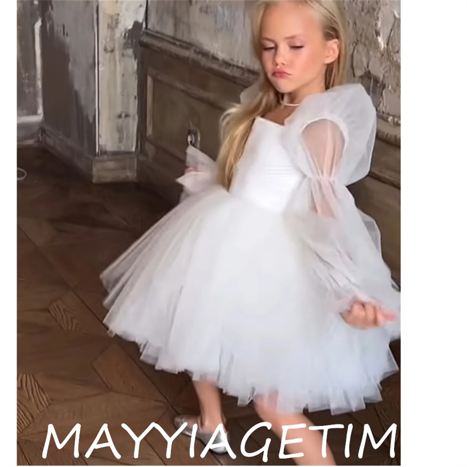 Kids Dresses For Girls Wedding Party Frock Flower Gown Princess Evening Summer Children's Mesh Sleeve Dress
Kids Dresses For Girls Wedding Party Frock Flower Gown Princess Evening Summer Children's Mesh Sleeve Dress
