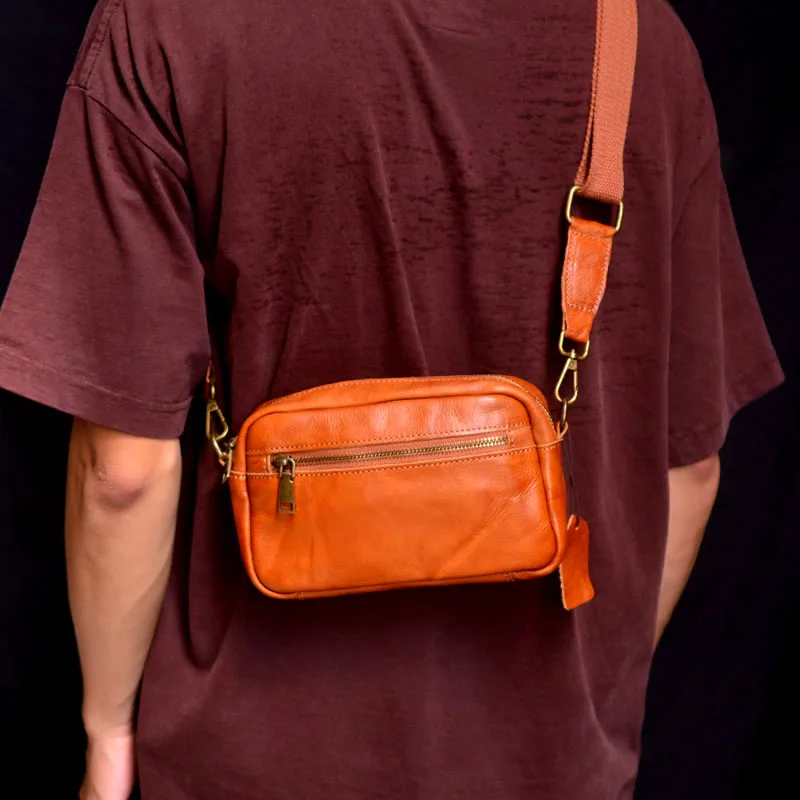AETOO 2023 new original simple small bag gender-free leather single shoulder crossbody mobile phone bag with vegetable tanned c
AETOO 2023 new original simple small bag gender-free leather single shoulder crossbody mobile phone bag with vegetable tanned c