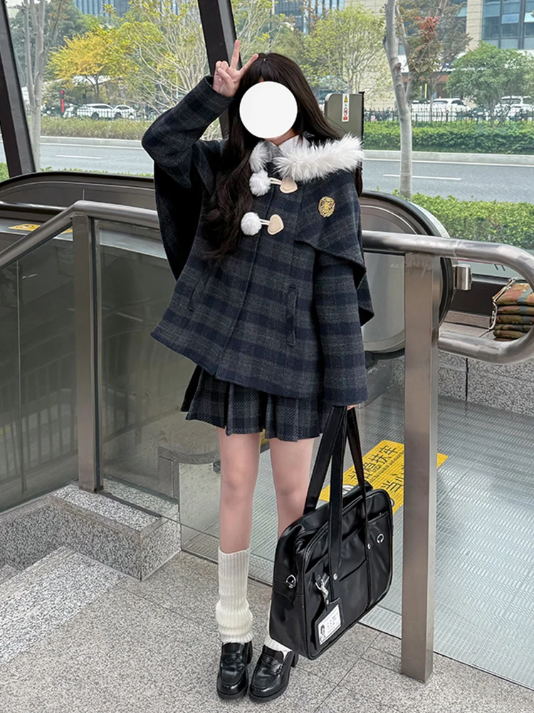Winter New Women's College Sle JK orm Set with Hooded Cloak Woolen Coat Pleated Skirt Two Piece Set Faionable
Winter New Women's College Sle JK orm Set with Hooded Cloak Woolen Coat Pleated Skirt Two Piece Set Faionable