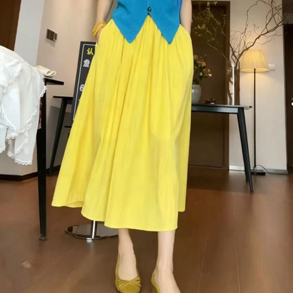 Vintage green midi skirt for women, spring/summer high-waisted, slimming, sophisticated, mid-length petite A-line umbrella skirt
Vintage green midi skirt for women, spring/summer high-waisted, slimming, sophisticated, mid-length petite A-line umbrella skirt