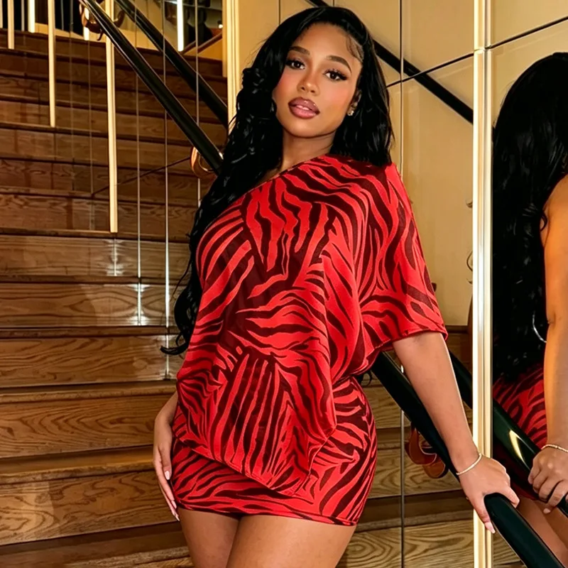 Women Fashion Sexy Zebra Striped Print 2 Piece Set Strapless Bodycon Mini Dress + Irregular Mesh Shawl Cape Party Clubwear Suits
Women Fashion Sexy Zebra Striped Print 2 Piece Set Strapless Bodycon Mini Dress + Irregular Mesh Shawl Cape Party Clubwear Suits
