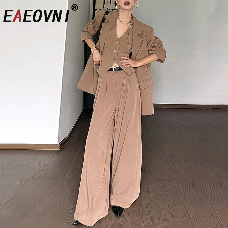 EAEOVNI 2025 Fashion 3 Piece Set Women Long Sleeve Blazer Coat + V Neck Sleeveless Vest Wide Leg Trousers Office Lady 1A1173
EAEOVNI 2025 Fashion 3 Piece Set Women Long Sleeve Blazer Coat + V Neck Sleeveless Vest Wide Leg Trousers Office Lady 1A1173