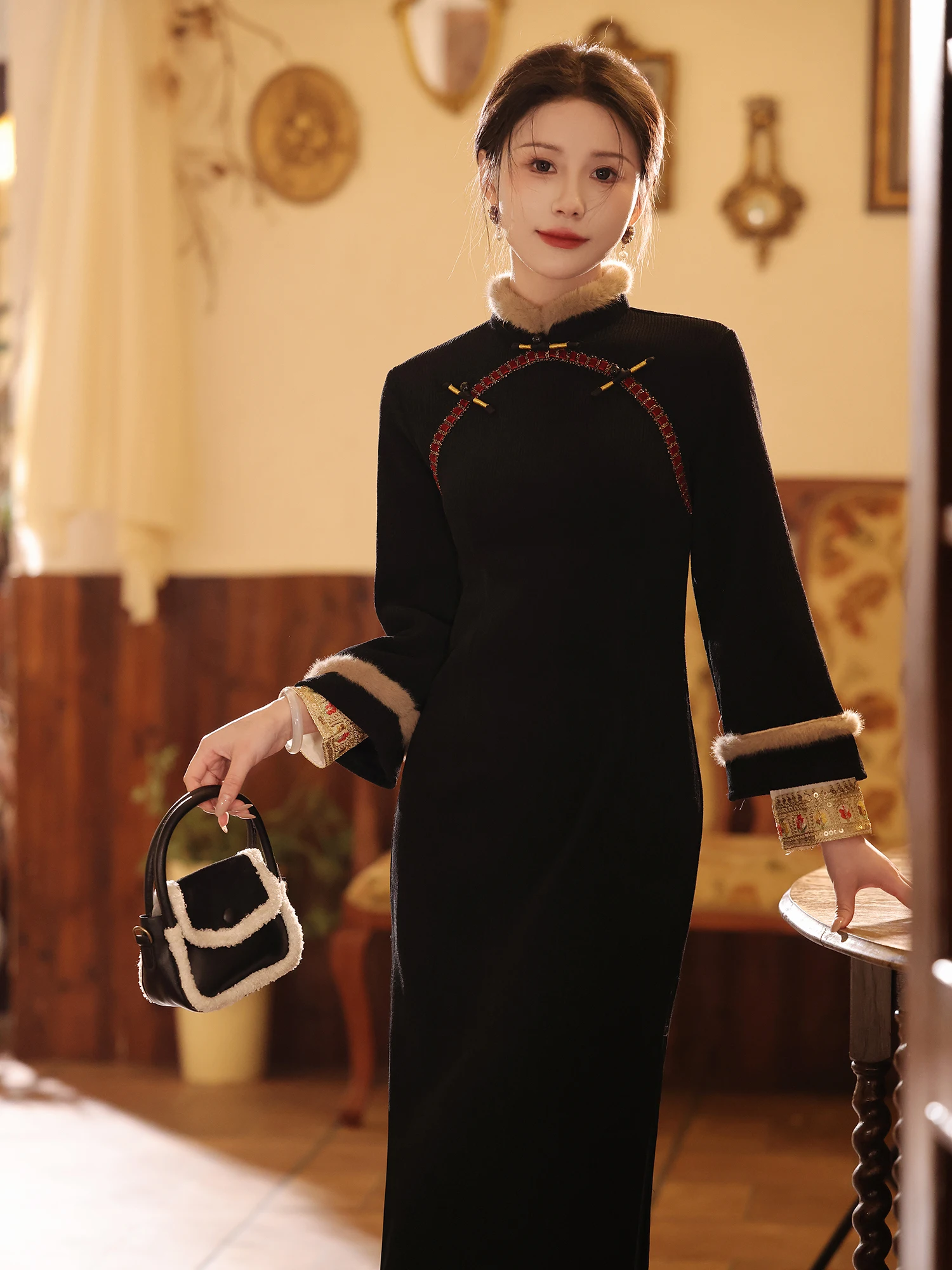 Thiened Fce Winter Long Sve Bla New Chinese Sle Vintage High-End Feeling Women's Dr Daily Wear
Thiened Fce Winter Long Sve Bla New Chinese Sle Vintage High-End Feeling Women's Dr Daily Wear