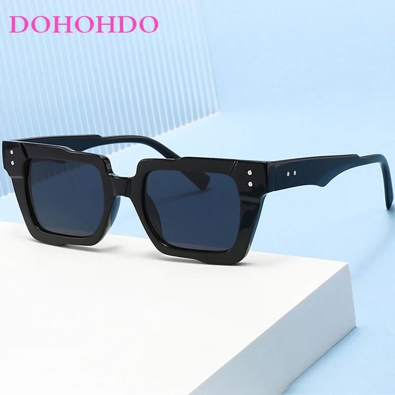 Classic Popular Rice Nail Square Frame Women Sunglasses Brand Designer Outdoor Sunglasses Travel Driving Shades Male UV400 Очки
Classic Popular Rice Nail Square Frame Women Sunglasses Brand Designer Outdoor Sunglasses Travel Driving Shades Male UV400 Очки