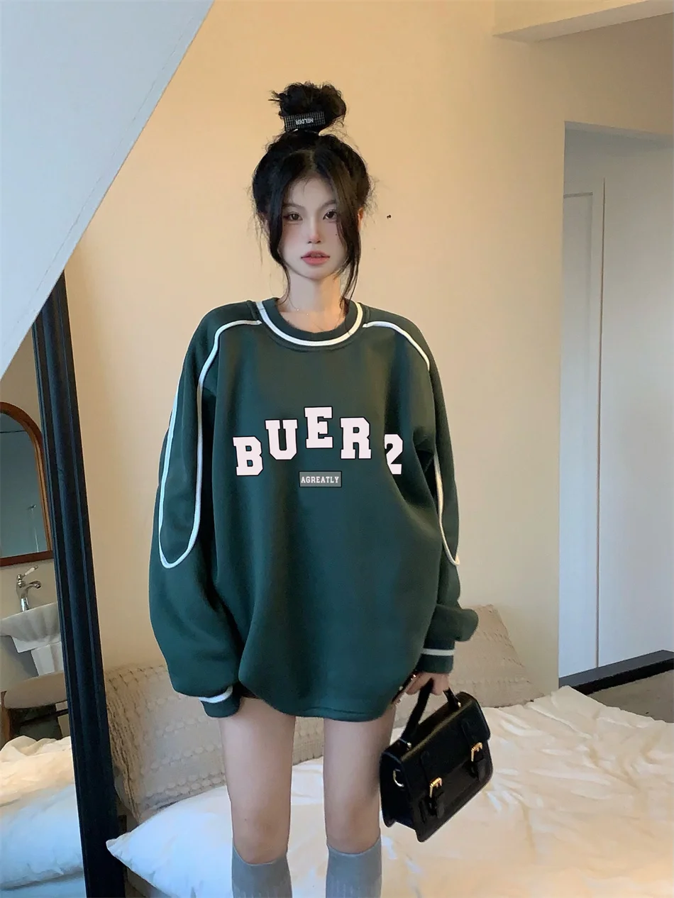 Round Neck Pullover Sweater For Women's Winter American Letter Printing Design Loose And Versatile Hip Hop T-shirt
Round Neck Pullover Sweater For Women's Winter American Letter Printing Design Loose And Versatile Hip Hop T-shirt