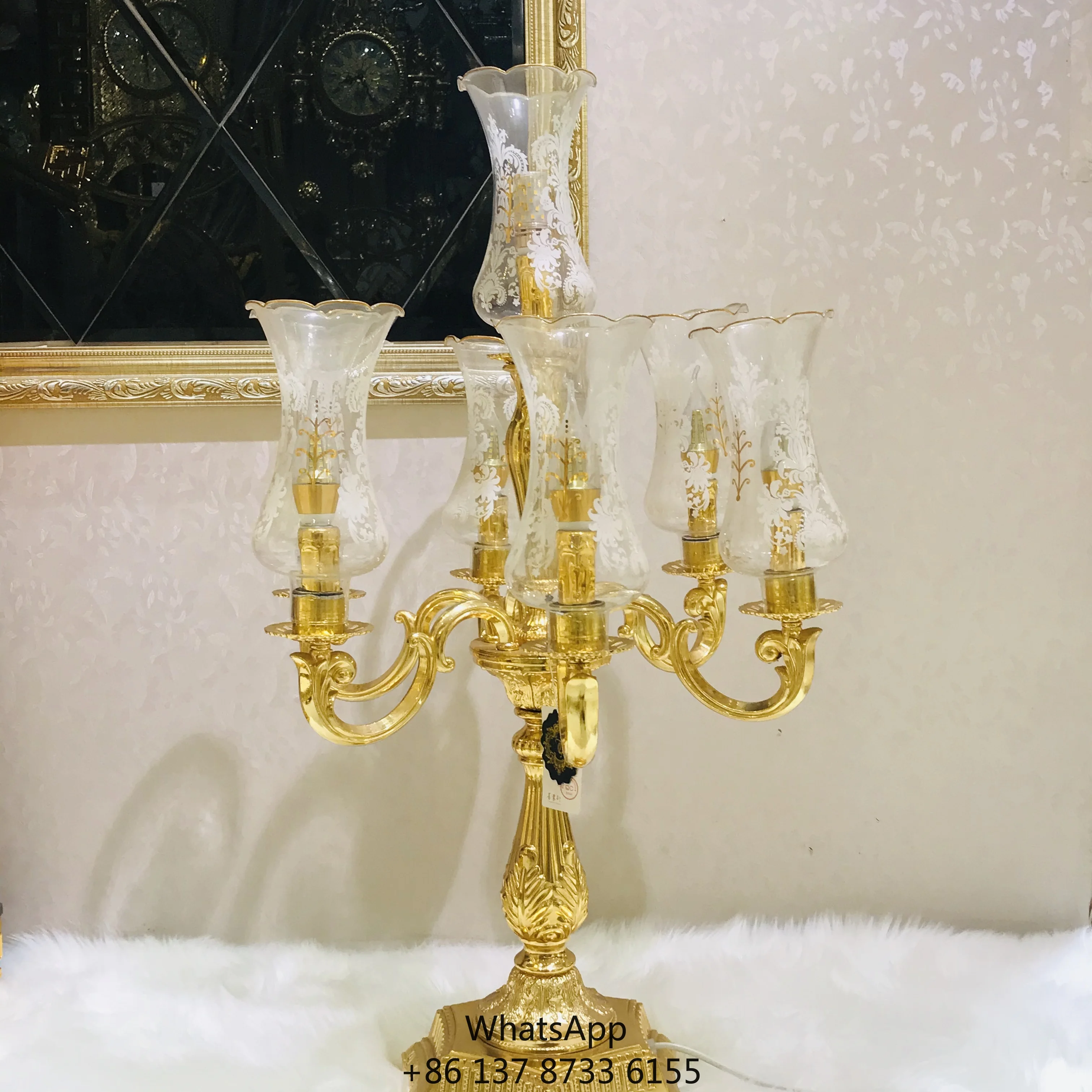 Palace Style Golden Copper Retro Modelling Warm Table Lamp Lighting Hotel Home Wedding Decorative Gift
Palace Style Golden Copper Retro Modelling Warm Table Lamp Lighting Hotel Home Wedding Decorative Gift