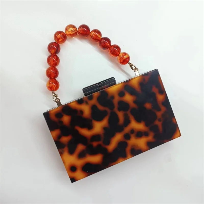 New Pearl Chain Acrylic Evening Clutch Bag for Women,Fashion Wedding Party Pouch Bag Lady Shoulder Crossbody Bags
New Pearl Chain Acrylic Evening Clutch Bag for Women,Fashion Wedding Party Pouch Bag Lady Shoulder Crossbody Bags