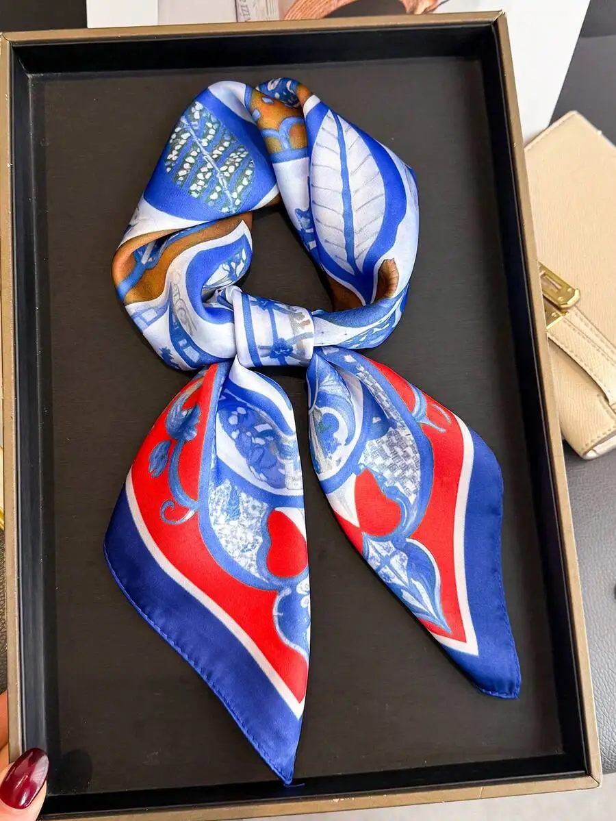 1pc Women's Elegant Retro Printed Lightweight Satin Square Faux Silk Scarf, Bohemian Style Casual Neck Scarf, Shawl, Thin & Comf
1pc Women's Elegant Retro Printed Lightweight Satin Square Faux Silk Scarf, Bohemian Style Casual Neck Scarf, Shawl, Thin & Comf