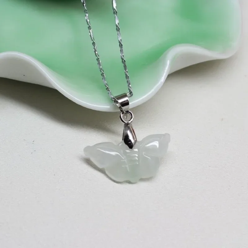 Customization Natural Emerald Butterfly Pendant DIY Phone Chain Key Ring Jewellery Fashion Accessories Hand-Carved Woman Amulet
Customization Natural Emerald Butterfly Pendant DIY Phone Chain Key Ring Jewellery Fashion Accessories Hand-Carved Woman Amulet