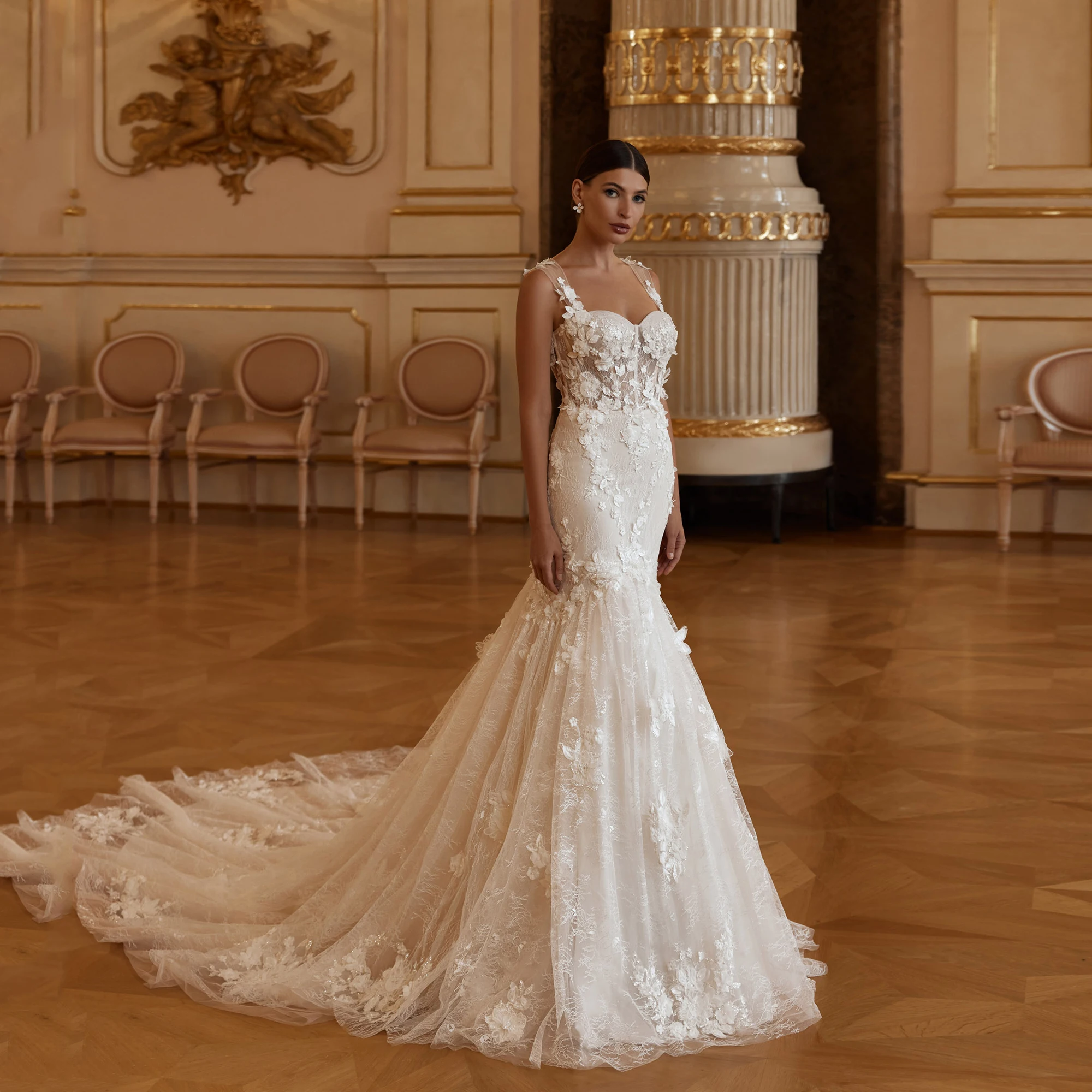 Sexy Backless Flowers Wedding Dress Customized Sweetheart Spaghetti Straps Applique Beaded Tulle Mermaid Bridal Gown for Woman
Sexy Backless Flowers Wedding Dress Customized Sweetheart Spaghetti Straps Applique Beaded Tulle Mermaid Bridal Gown for Woman