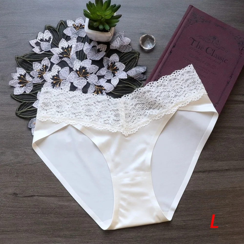 Comfortable Antibacterial Smooth Satin Panties Breathable Lace Flowers Sexy Underwear Low Waist Women Lingerie Women
Comfortable Antibacterial Smooth Satin Panties Breathable Lace Flowers Sexy Underwear Low Waist Women Lingerie Women