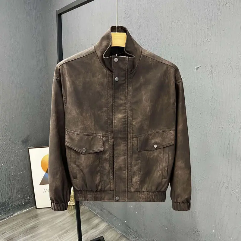 Retro Men's Loose Leather Jacket Fall Winter Style Desert Motorcycle Fashion Casual Top PU Leather Long Sleeve Zipper Closure
Retro Men's Loose Leather Jacket Fall Winter Style Desert Motorcycle Fashion Casual Top PU Leather Long Sleeve Zipper Closure