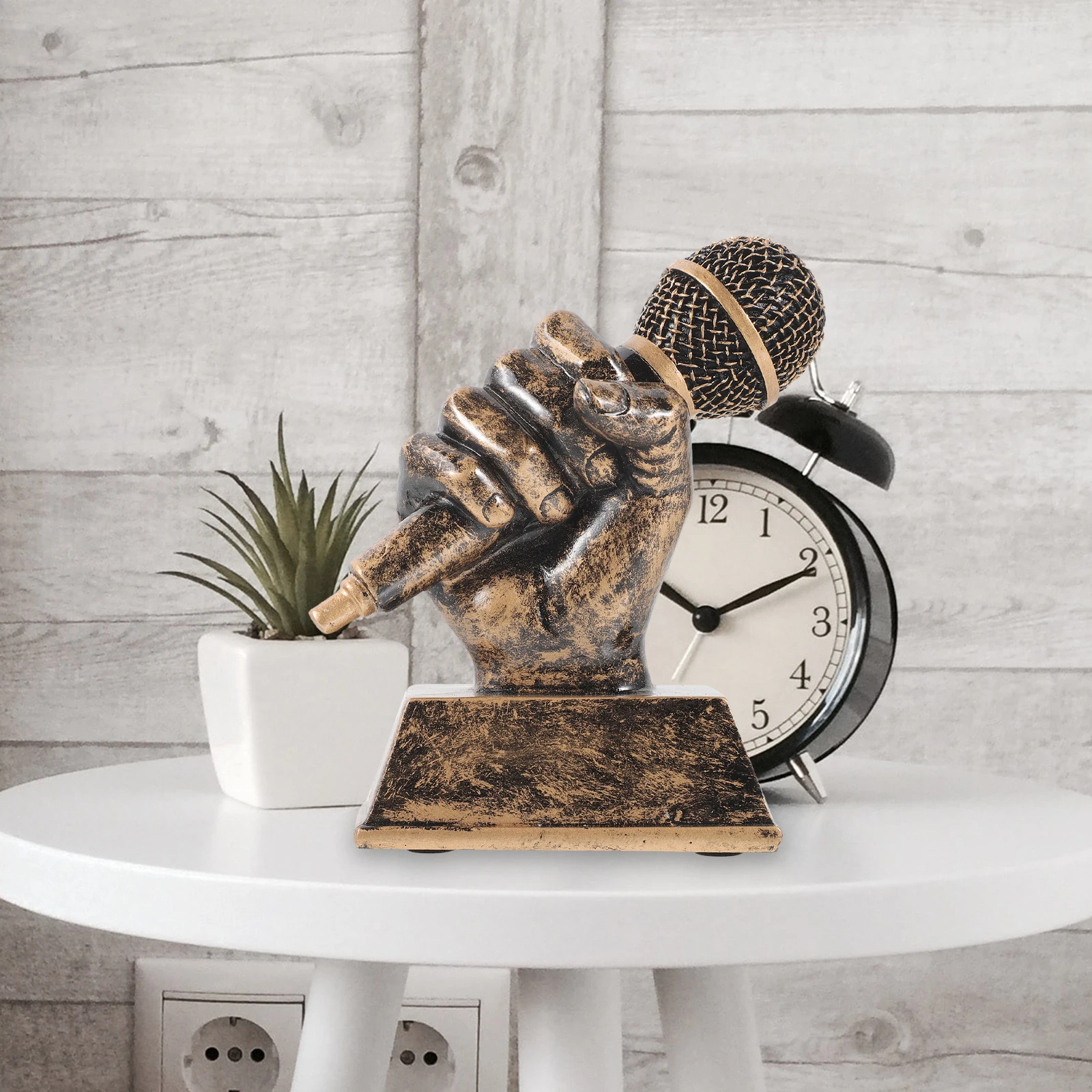 Music Trophy Singing Award Mic Golden 11x5x13 5cm Resin Microphone Shape Mini Trophies for Karaoke Parties Competitions Home
Music Trophy Singing Award Mic Golden 11x5x13 5cm Resin Microphone Shape Mini Trophies for Karaoke Parties Competitions Home