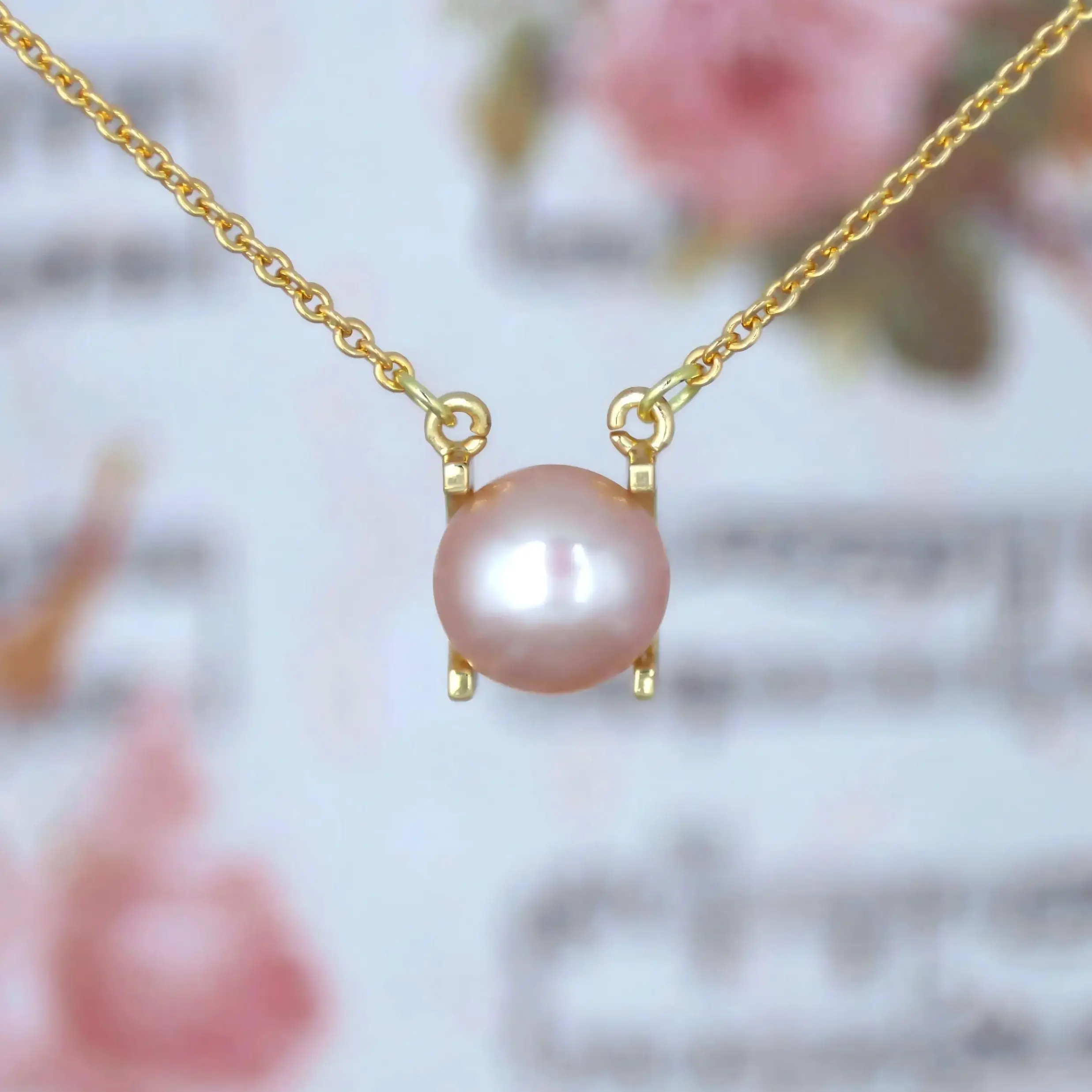 JUNYE OL Style Pinkish Purple Pearl Necklace for Women Jewelry for Party Birthday Valentine's Anniversary Engagement Gifts
JUNYE OL Style Pinkish Purple Pearl Necklace for Women Jewelry for Party Birthday Valentine's Anniversary Engagement Gifts