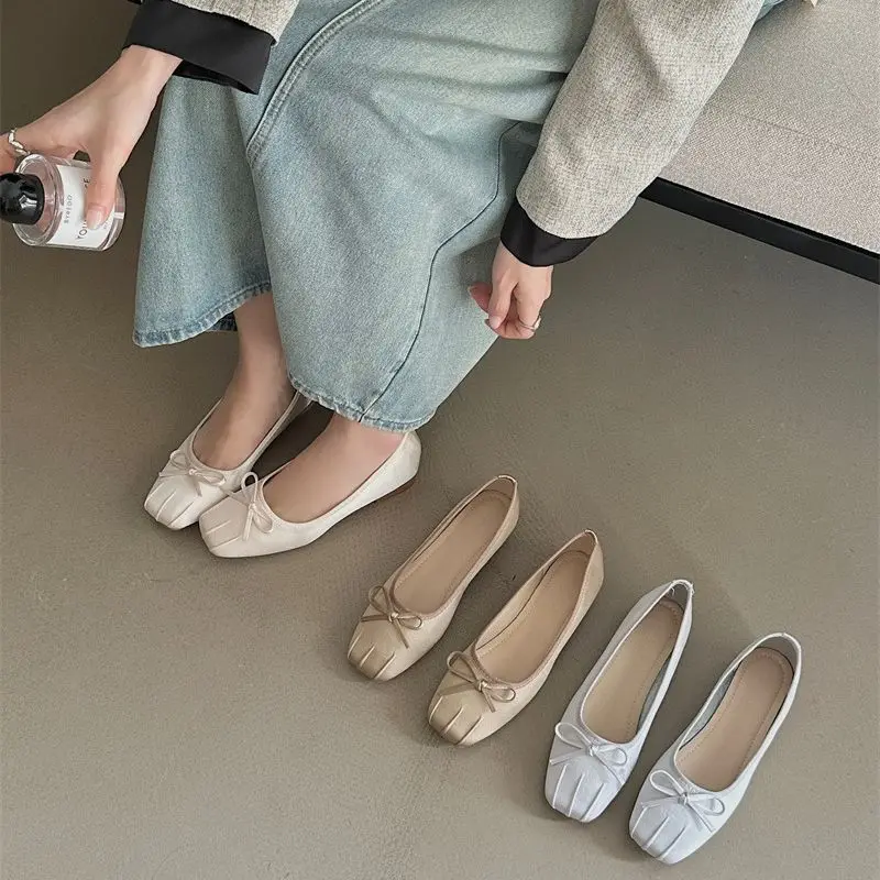 Туфли женские на низком каблуке, искусственная кожа, резина, шёлк, ПУ
Туфли женские на низком каблуке, искусственная кожа, резина, шёлк, ПУ