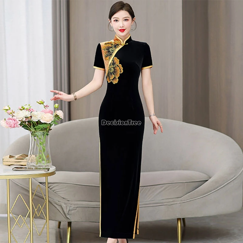 2025 new chinese improved velvet stand collar short sleeve slimming cheongsam dress women elegant slit printed qipao dress t001
2025 new chinese improved velvet stand collar short sleeve slimming cheongsam dress women elegant slit printed qipao dress t001