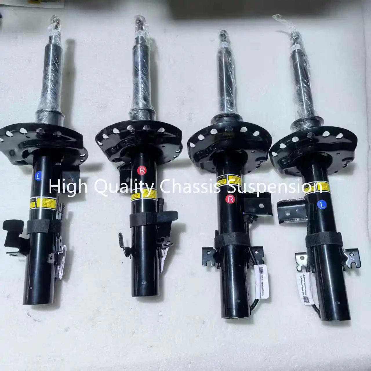 High Quality 4X Front Rear Magne Rid Electronic Shock Absorbers For Range Rover Evoque F1 L551 L538 12-18 LR079420 LR079421
High Quality 4X Front Rear Magne Rid Electronic Shock Absorbers For Range Rover Evoque F1 L551 L538 12-18 LR079420 LR079421