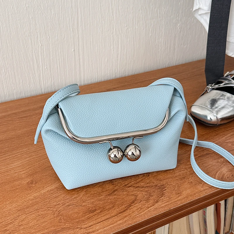 Mini Small Crossbody Bags For Women Designer Bag Luxury Chain Shoulder Coin Mini Purse Cute Clip Lipstick Bag Lady Cute Hobo Bag
Mini Small Crossbody Bags For Women Designer Bag Luxury Chain Shoulder Coin Mini Purse Cute Clip Lipstick Bag Lady Cute Hobo Bag