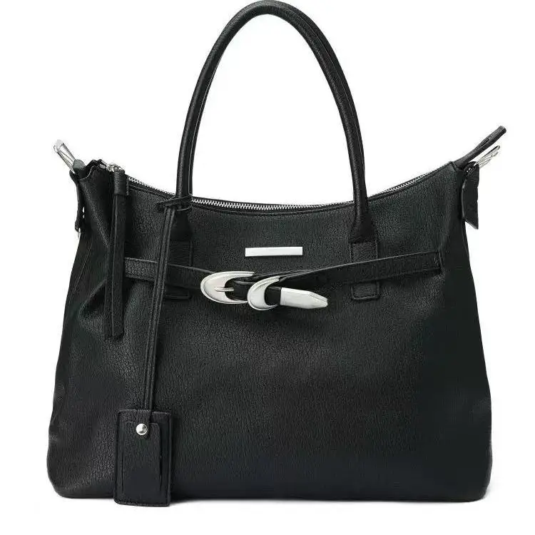 2025 New Large Capacity Simple Handheld Tote Bag Unisex Shoulder Strap Design Commuter Single Shoulder Crossbody Bag
2025 New Large Capacity Simple Handheld Tote Bag Unisex Shoulder Strap Design Commuter Single Shoulder Crossbody Bag