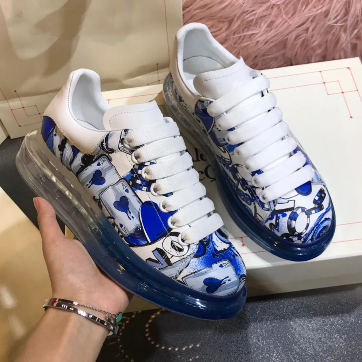 Top High Quality Womens Trendy Casual Shoes 34-46 Luxury Mens Real Leather Unisex Sneakers Designr Lovers Tide Shoes YN01137
Top High Quality Womens Trendy Casual Shoes 34-46 Luxury Mens Real Leather Unisex Sneakers Designr Lovers Tide Shoes YN01137