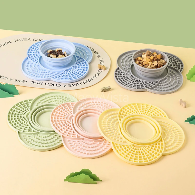 2-in-1 Silicone Dog Slow Feeding Mat with Collapsible Bowl Portable Non-Slip Anti-Choke Pet Slow Feeder Lick Mat for Dogs Cats
2-in-1 Silicone Dog Slow Feeding Mat with Collapsible Bowl Portable Non-Slip Anti-Choke Pet Slow Feeder Lick Mat for Dogs Cats
