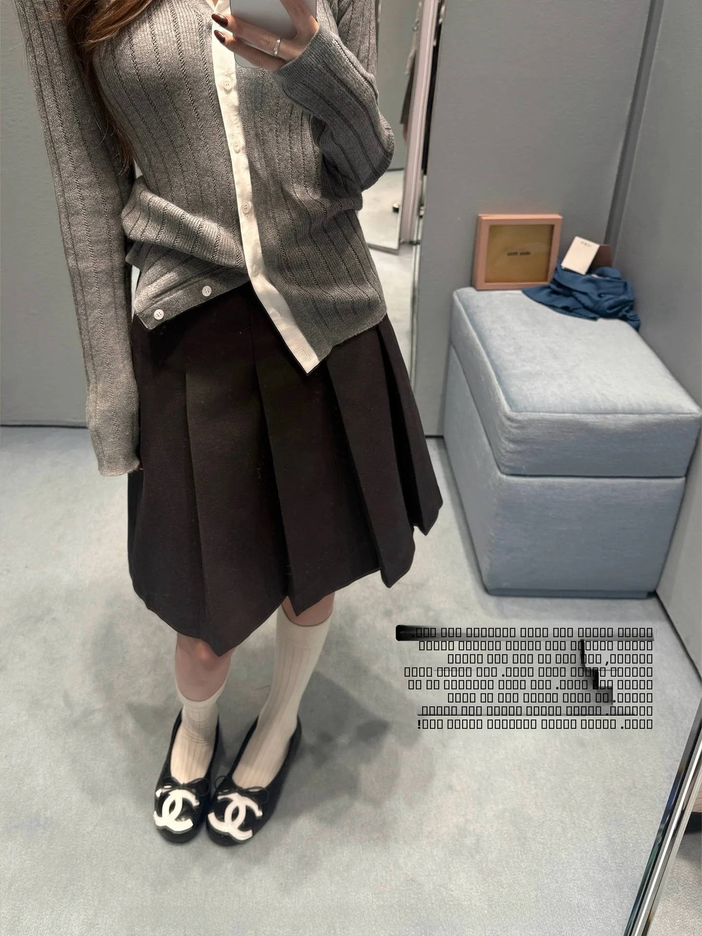 Carbon ey Pleated Skirt Korean Sle lectual Early Spring Versatile Briti Sle Mid-Calf A-Line Skirt for Women
Carbon ey Pleated Skirt Korean Sle lectual Early Spring Versatile Briti Sle Mid-Calf A-Line Skirt for Women