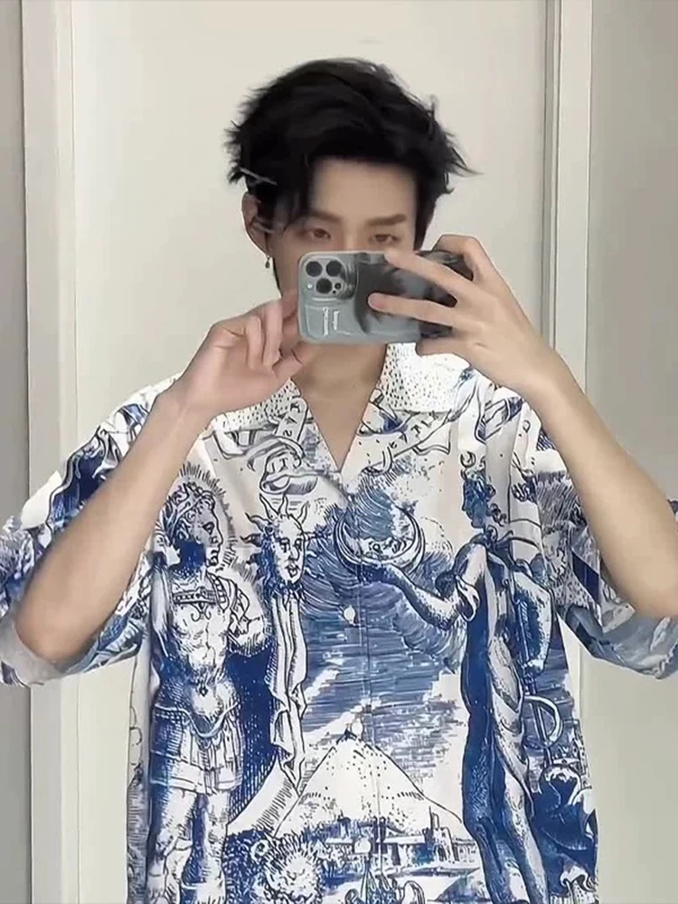 Dengwei Men's Short Sleeve Shirt Summer New Loose Fit Cuban Collar Embossed Print Casual Fashion Polyester Fiber Thin Model
Dengwei Men's Short Sleeve Shirt Summer New Loose Fit Cuban Collar Embossed Print Casual Fashion Polyester Fiber Thin Model