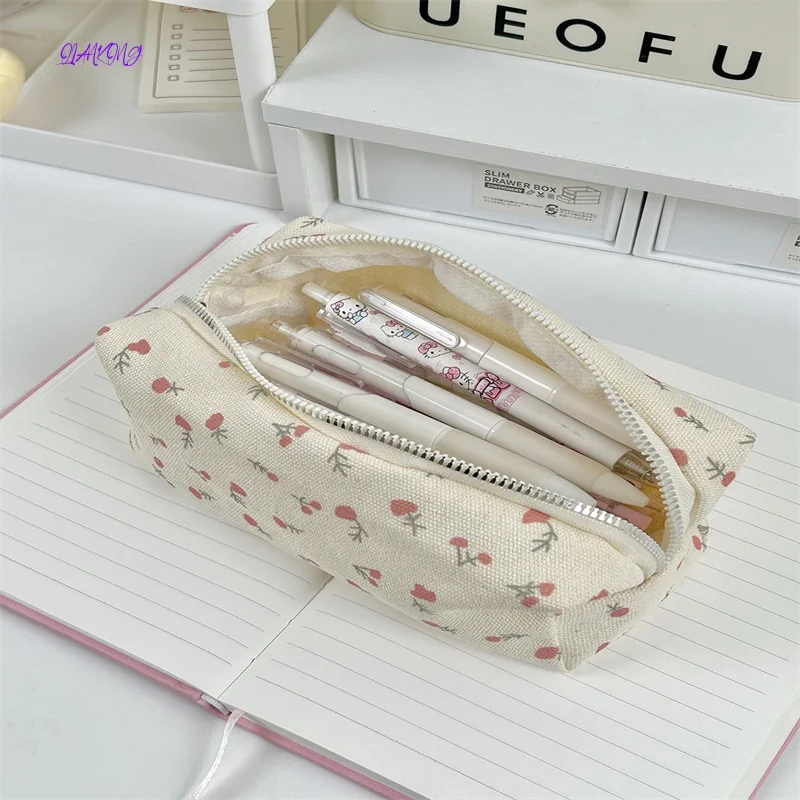 2024 New Cute Kawaii Floral Flower Canvas Zipper Pencil Cases Lovely Fabric Flower Tree Pen Bags School Supplies pencil pouch
2024 New Cute Kawaii Floral Flower Canvas Zipper Pencil Cases Lovely Fabric Flower Tree Pen Bags School Supplies pencil pouch